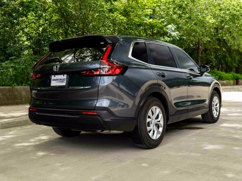 Used 2026 Honda CR-V LX image 9