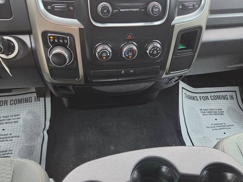 Used 2014 RAM 1500 Classic SLT RWD image 8
