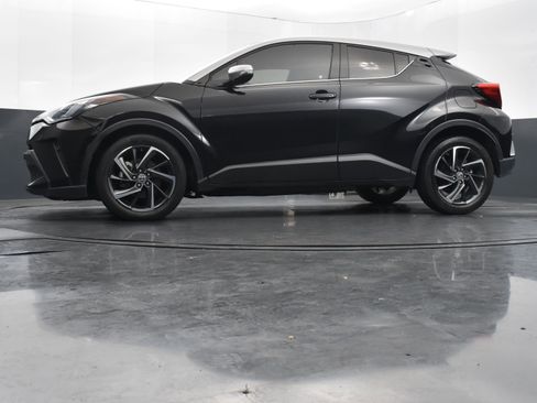 Used 2021 Toyota C-HR Limited image 36