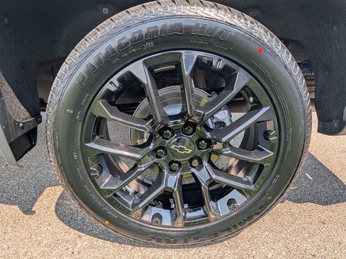 Used 2023 Chevrolet Silverado 1500 LTZ w/ LPO, Dark Essentials Package AWD/4WD image 26