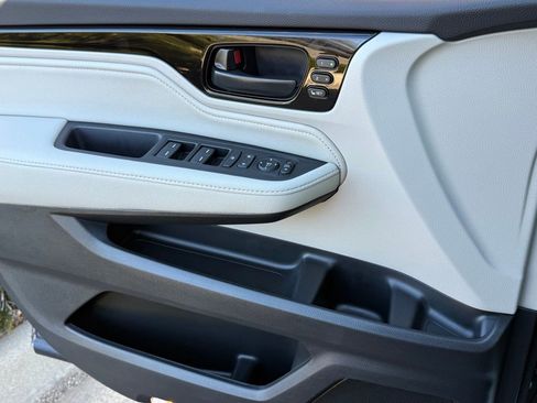 Certified 2026 Honda Odyssey Touring image 63