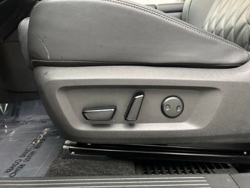 Used 2026 Nissan Rogue Platinum w/ Platinum Premium Package AWD/4WD image 13