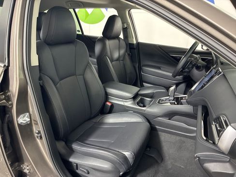 Used 2023 Subaru Outback Limited image 34