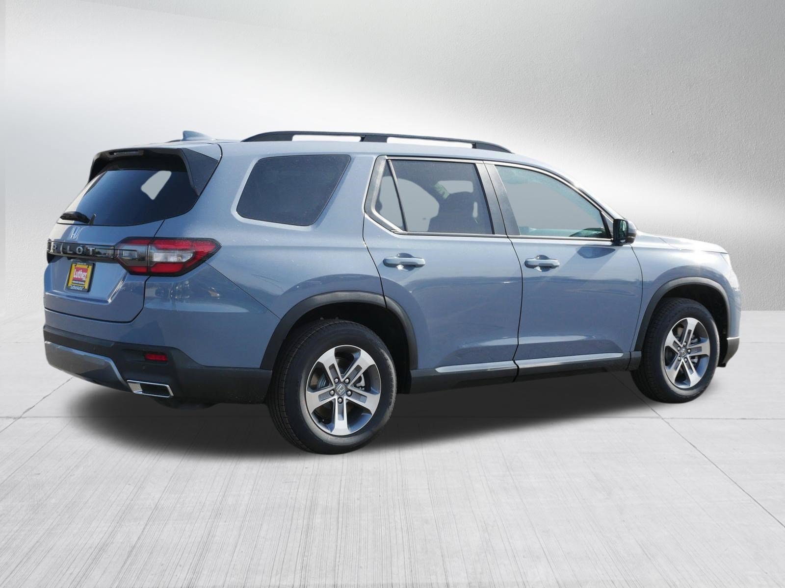 New 2026 Honda Pilot EX-L image 7