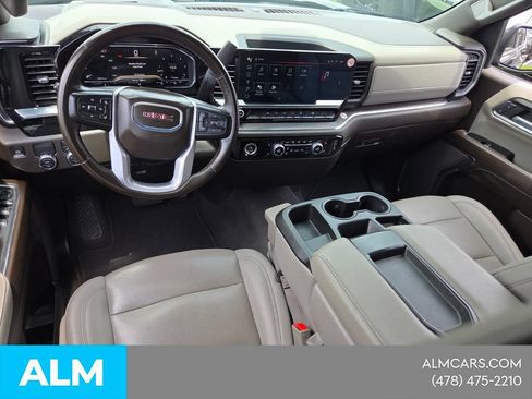 Used 2024 GMC Sierra 1500 SLT RWD image 9