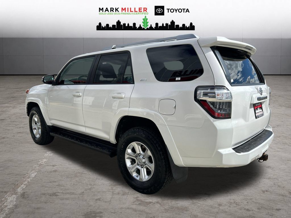 Used 2015 Toyota 4Runner SR5 Premium AWD/4WD image 3
