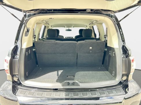 Used 2020 Nissan Armada SV w/ Driver Package RWD image 9