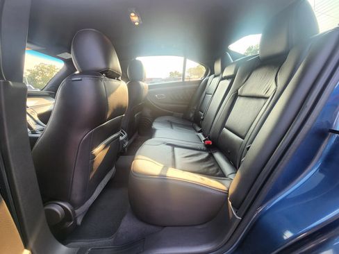 Used 2019 Ford Taurus SEL w/ Equipment Group 201A FWD image 18