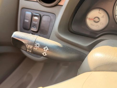 Used 2006 Acura RSX Type-S FWD image 27