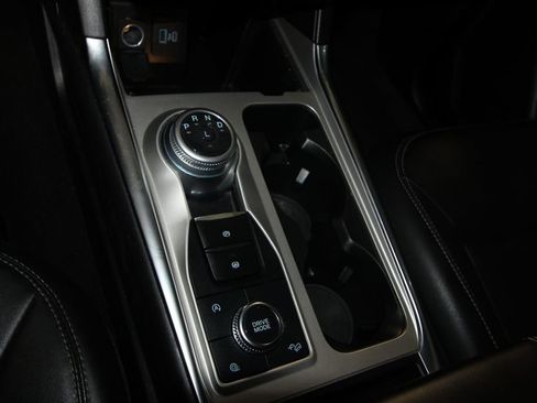 Used 2023 Ford Explorer XLT w/ Equipment Group 202A image 16