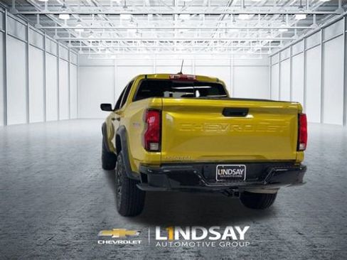 Used 2023 Chevrolet Colorado Trail Boss w/ Technology Package image 8