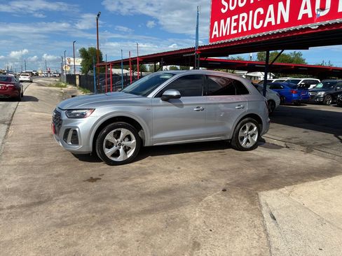 Used 2022 Audi Q5 2.0T Premium Plus w/ Premium Plus Package AWD/4WD image 10