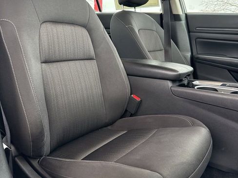 Used 2024 Nissan Altima 2.5 SV image 26