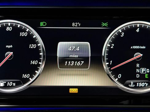 Used 2014 Mercedes-Benz S 550 Sedan image 32