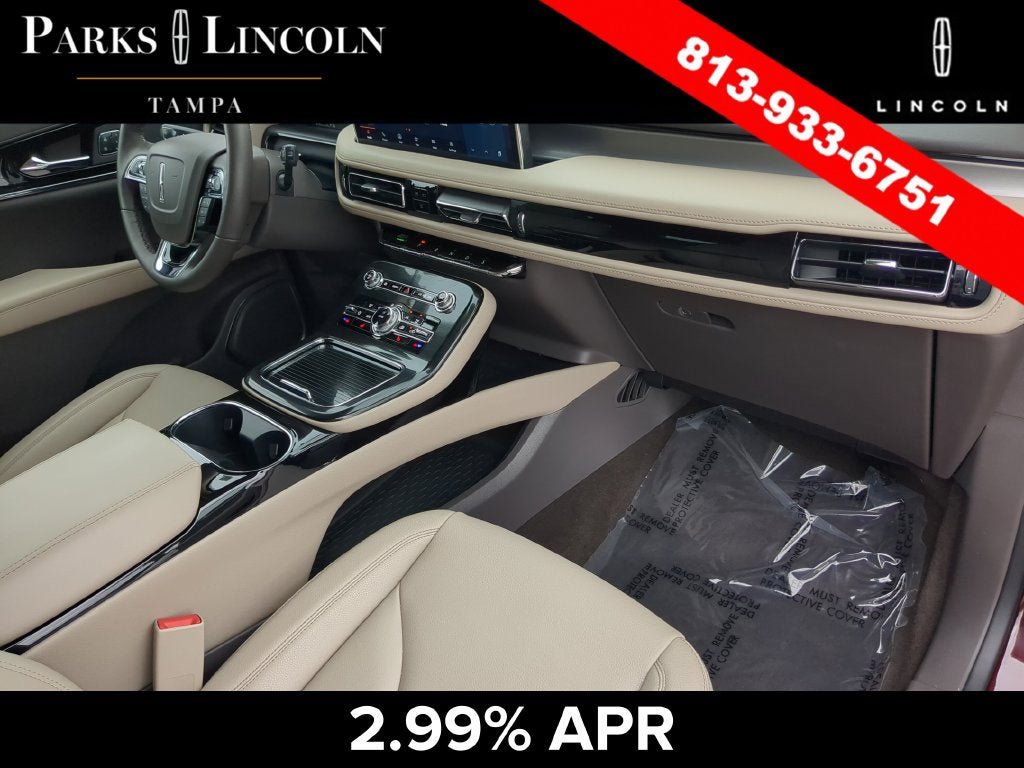 Certified 2022 Lincoln Nautilus FWD w/ Premium Package image 10