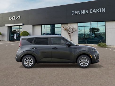 New 2025 Kia Soul LX image 7