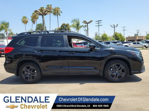 Used 2024 Subaru Ascent Onyx Edition AWD/4WD image 10