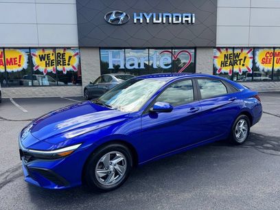 Used 2024 Hyundai Elantra SE