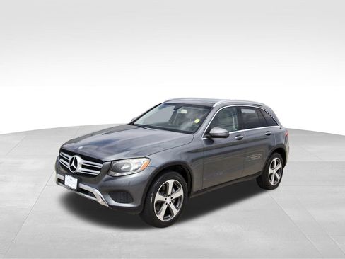 Used 2016 Mercedes-Benz GLC 300 image 2