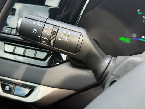 New 2026 Lexus RX 450h AWD image 18