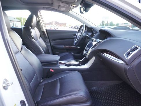 Used 2015 Acura TLX V6 SH-AWD w/ Technology Pkg image 9