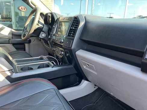 Used 2017 Ford F150 XL w/ Equipment Group 101A Mid AWD/4WD image 8
