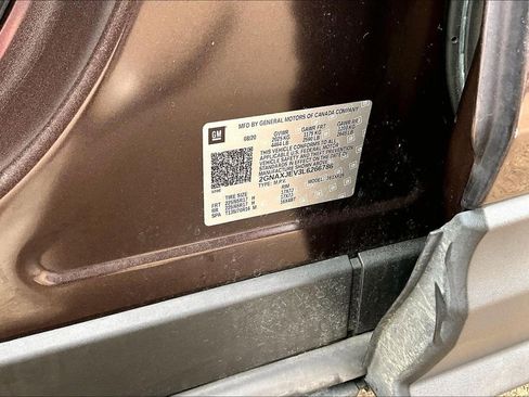 Used 2020 Chevrolet Equinox LT w/ Driver Convenience Package image 17