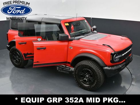 Used 2022 Ford Bronco Wildtrak AWD/4WD image 38