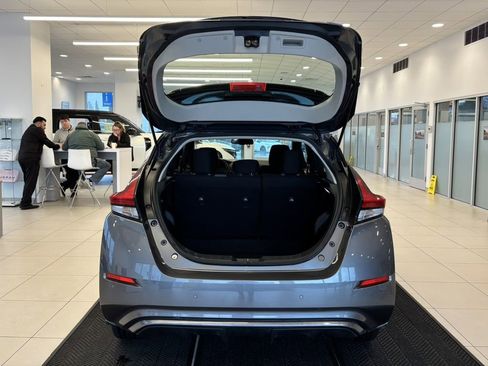 Used 2023 Nissan Leaf SV Plus image 9