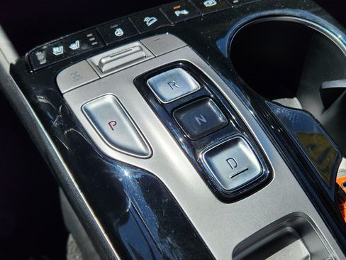 Certified 2023 Hyundai Tucson Limited image 22