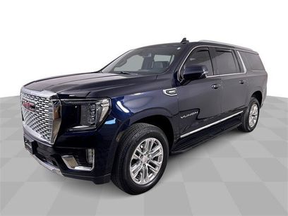 Used 2021 GMC Yukon XL SLT w/ SLT Premium Package