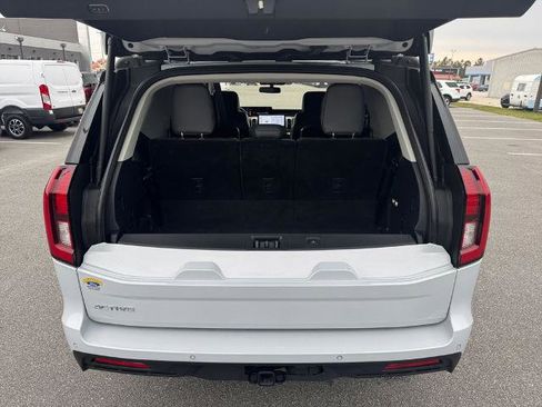 Certified 2025 Ford Expedition Active AWD/4WD image 18