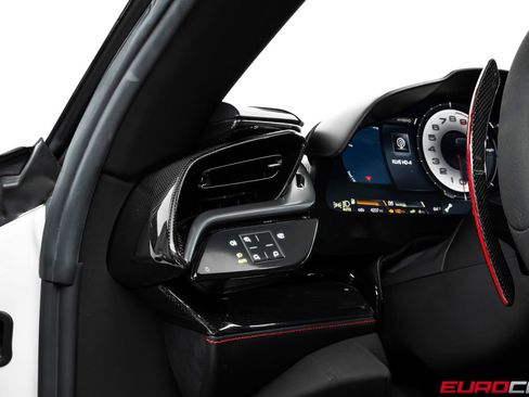 Used 2021 Ferrari SF90 Stradale AWD/4WD image 33