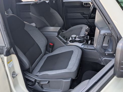 Used 2025 Ford Bronco Big Bend AWD/4WD image 21
