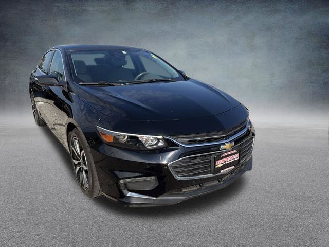 Certified 2017 Chevrolet Malibu LT w/ Driver Confidence Package FWD image 5