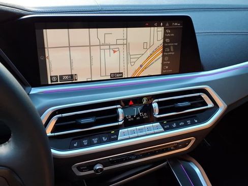 Used 2022 BMW X6 xDrive40i AWD/4WD image 5
