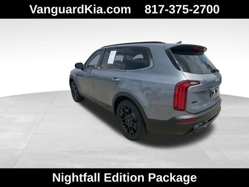 Used 2022 Kia Telluride SX w/ Nightfall Edition Package image 7