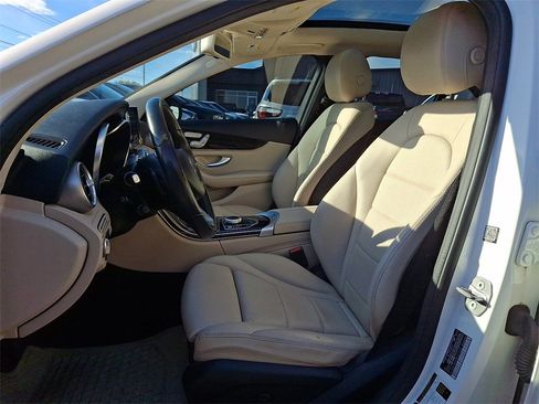 Used 2018 Mercedes-Benz C 300 4MATIC Sedan image 14