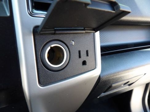 Certified 2020 Ford F150 Lariat AWD/4WD image 21