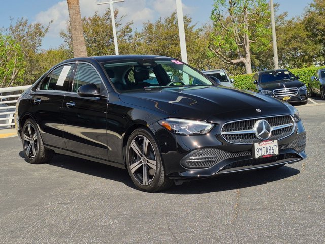 Used 2026 Mercedes-Benz C 300 4MATIC Sedan image 3