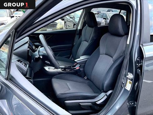 Certified 2023 Subaru Crosstrek 2.0i image 7