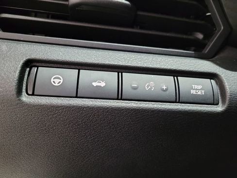 Used 2020 Nissan Altima 2.5 SV image 44