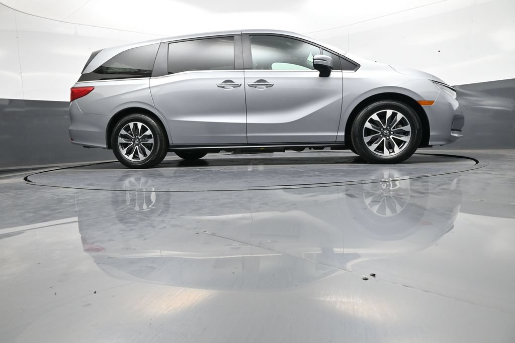 Certified 2024 Honda Odyssey EX-L image 32