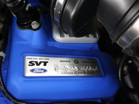 Used 2011 Ford Mustang Shelby GT500 RWD image 19