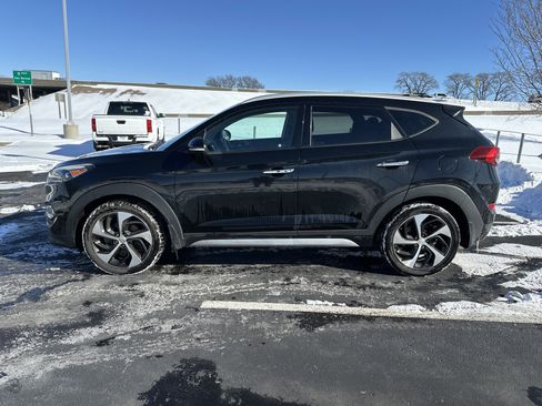Used 2017 Hyundai Tucson Limited w/ Cargo Package image 7