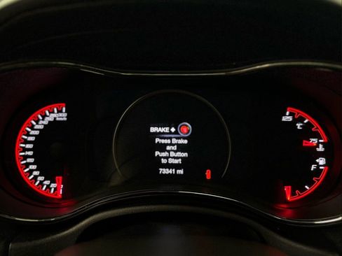 Used 2018 Dodge Durango SRT w/ SRT Interior Appearance Group image 26