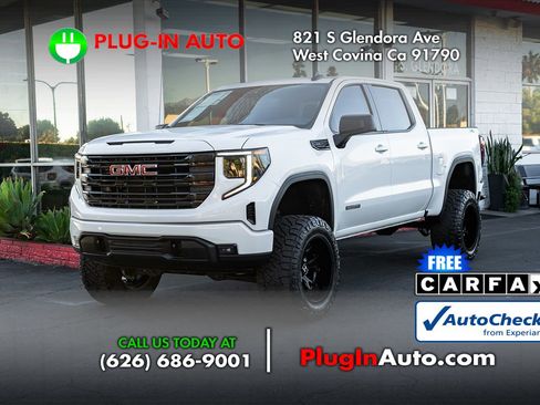 Used 2023 GMC Sierra 1500 Elevation w/ X31 Off-Road Package image 3