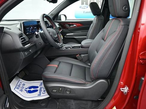 New 2026 Chevrolet Traverse RS w/ LPO, Floor Liner Package image 15