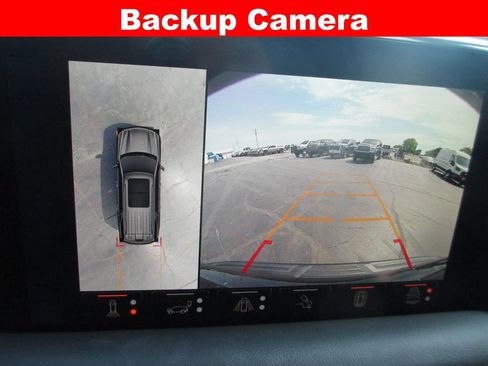 Used 2024 Chevrolet Tahoe High Country w/ Advanced Technology Package AWD/4WD image 18