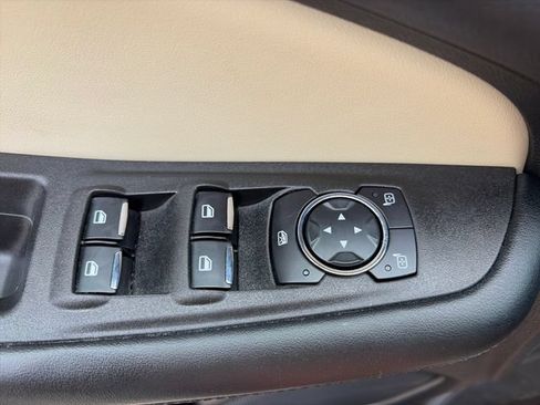 Used 2024 Ford Edge SE AWD/4WD image 18